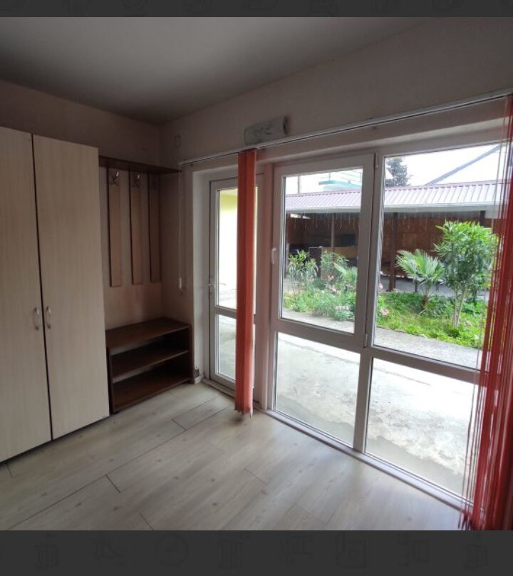 Guest House on Alychevyi 7/2