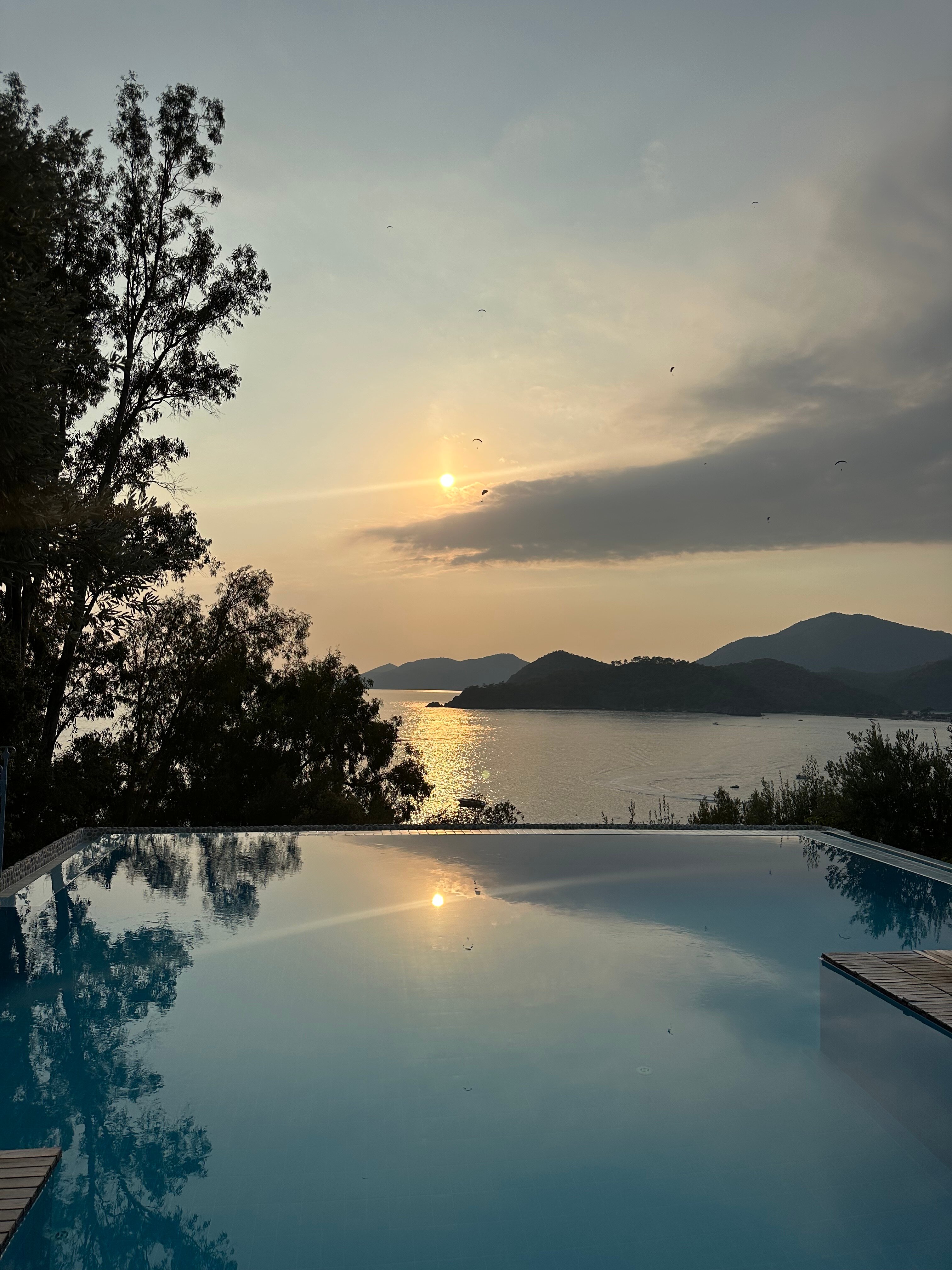 Beyaz Yunus Hotel-泳池