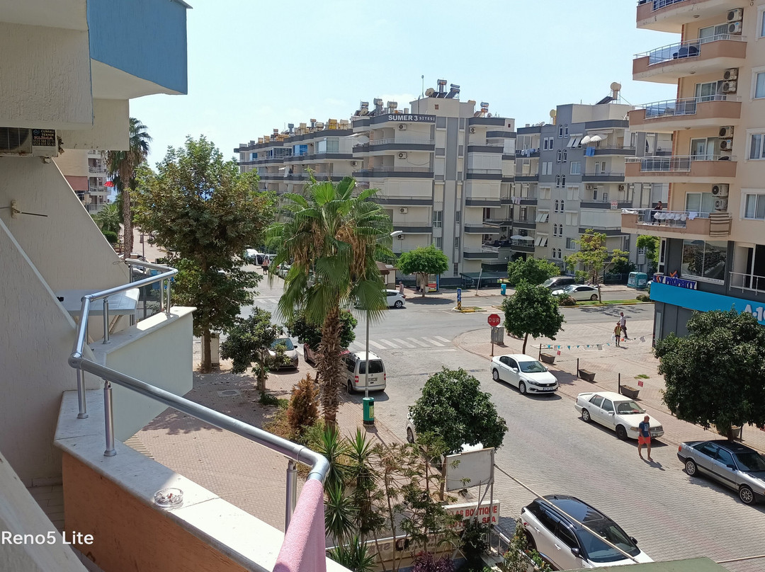 Eras Hotel
