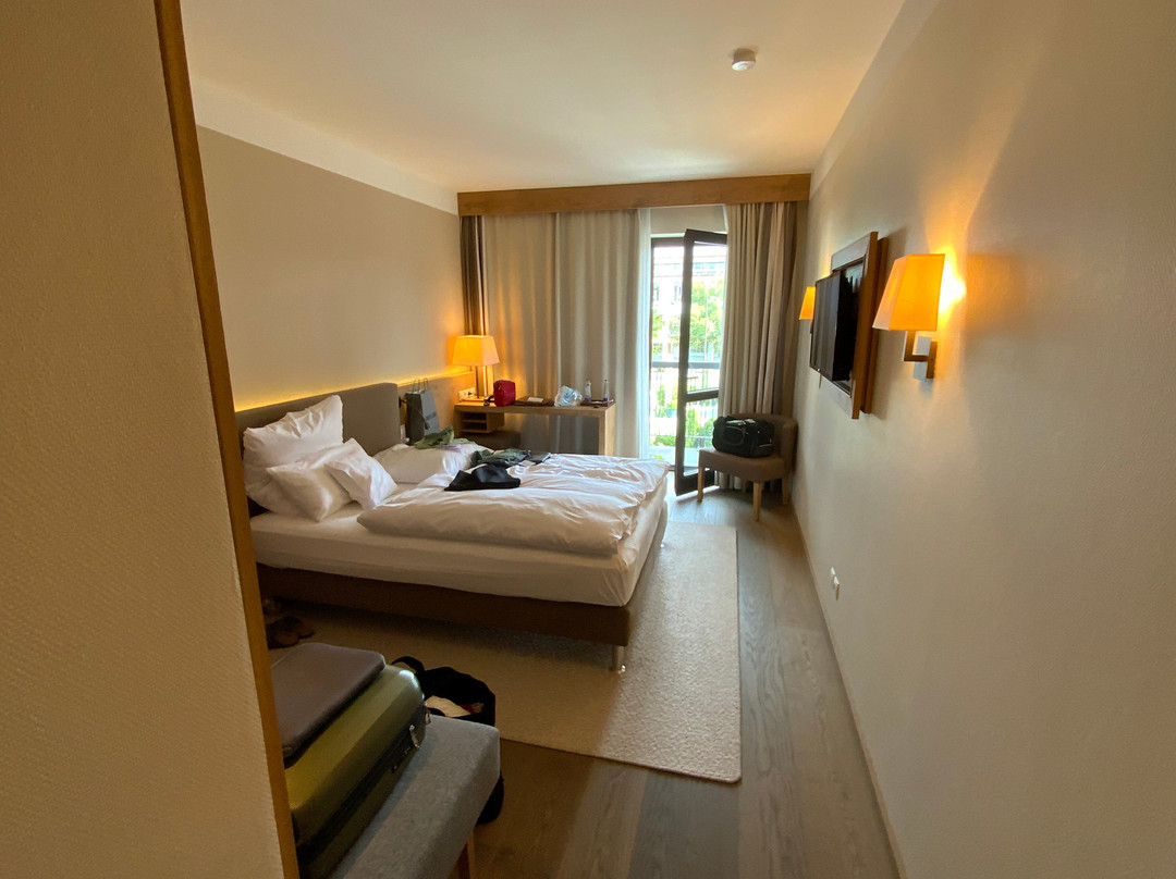 鲍尔酒店&旅馆主图