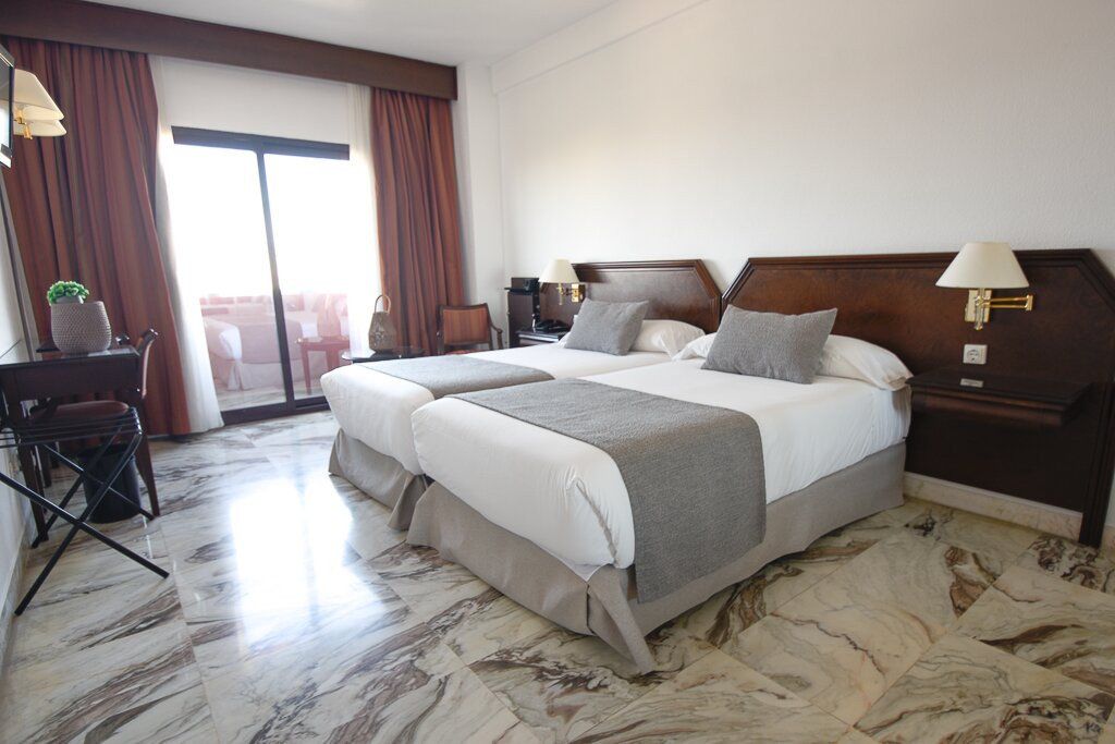 图里亚酒店主图