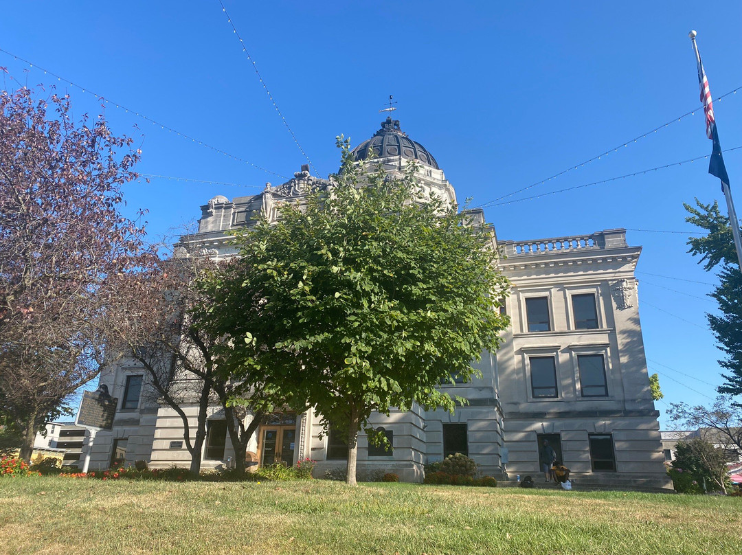 Monroe County Courthouse-布卢明顿必去景点
