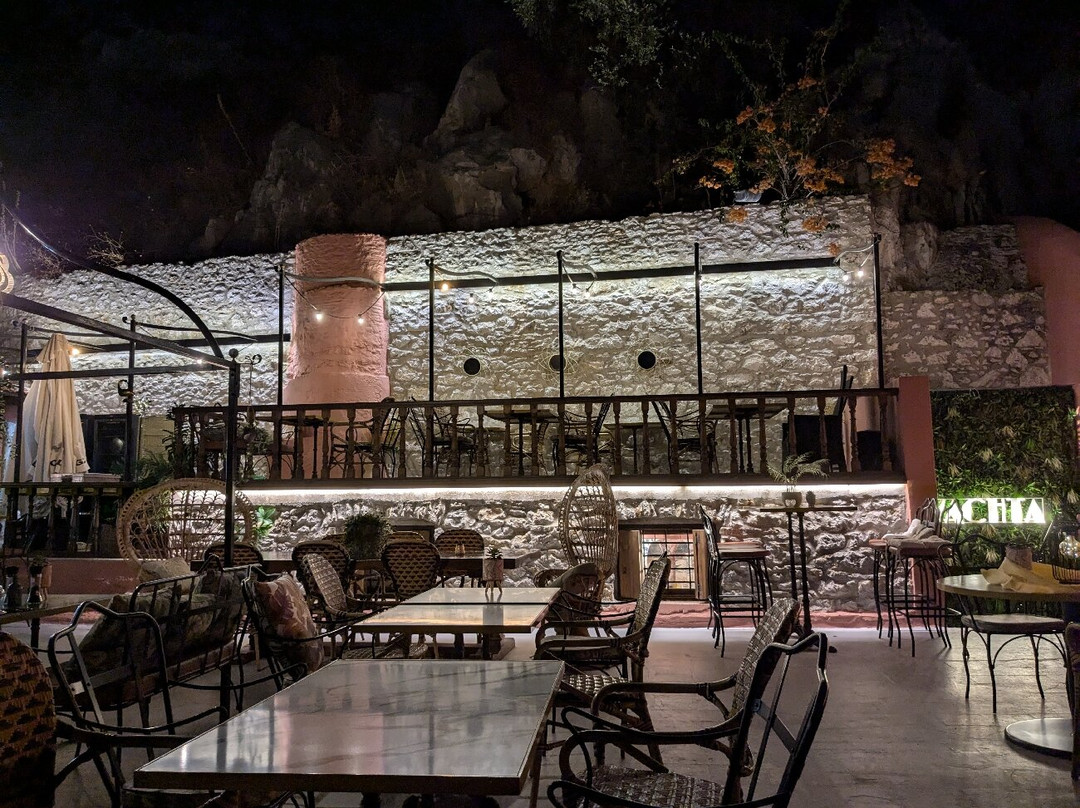 Yachta Restaurant