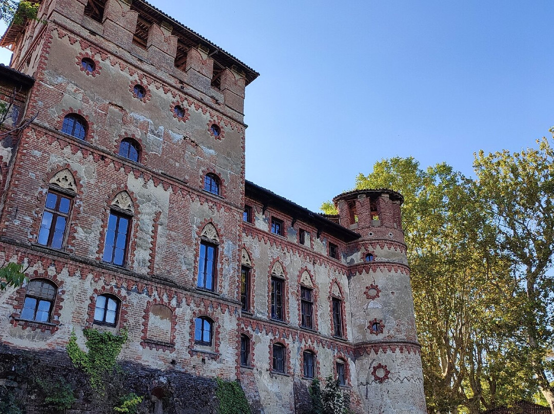 Castle of Piovera景点图片