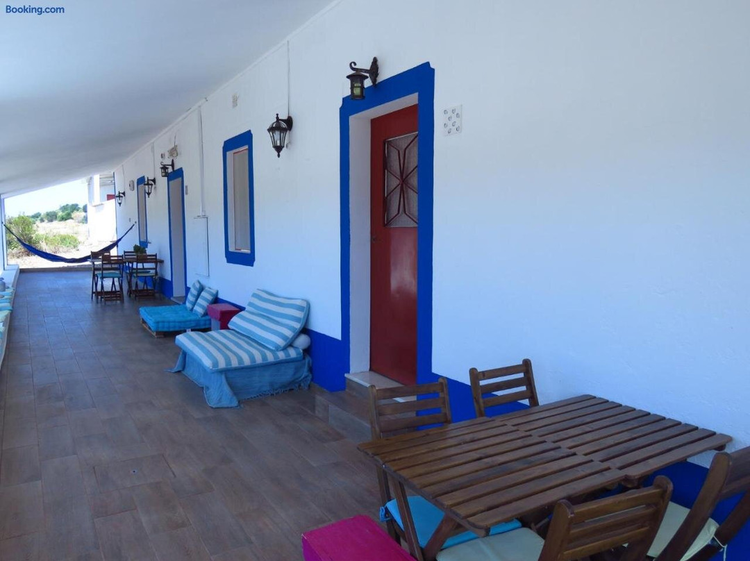 Vale do Boto-Quinta Com 3 Casas