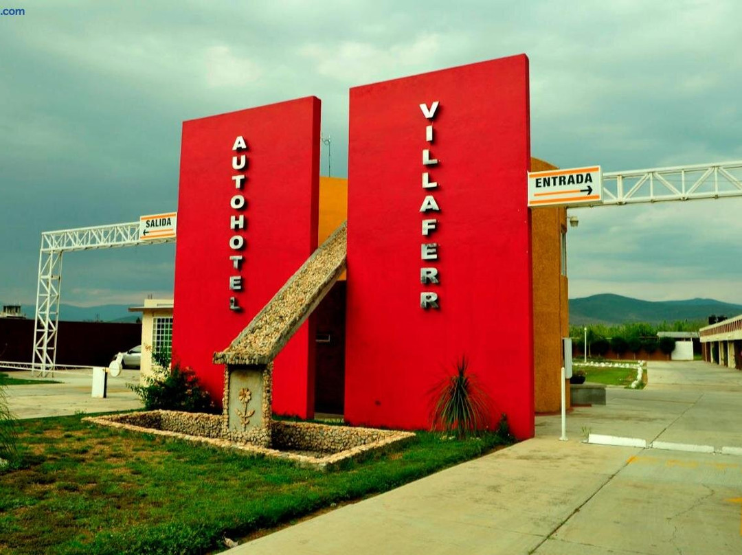 Auto Hotel Villaferr