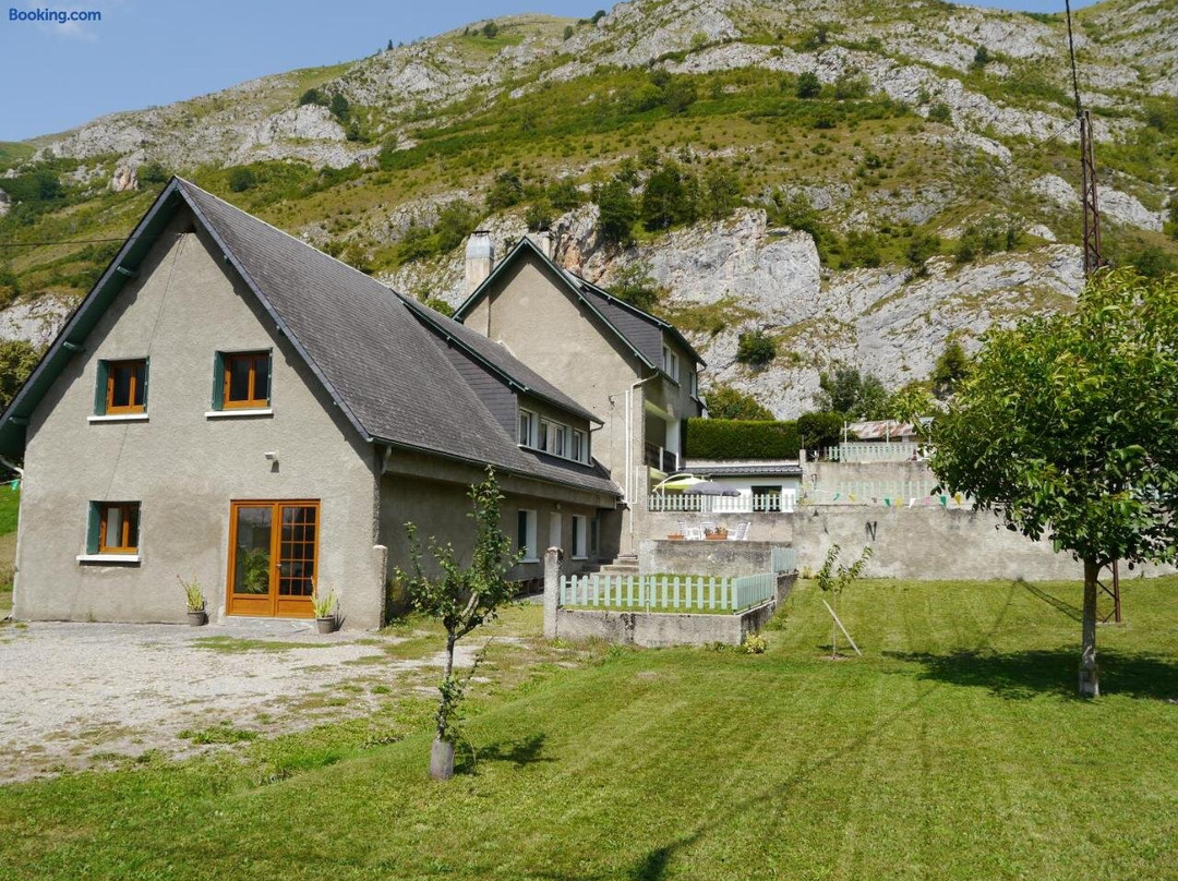 Le Hameau De Campan
