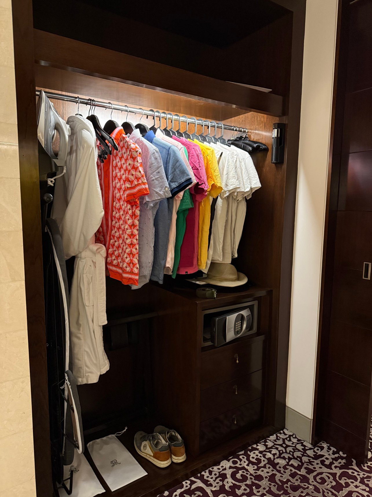 曼谷瑞吉酒店-客卧