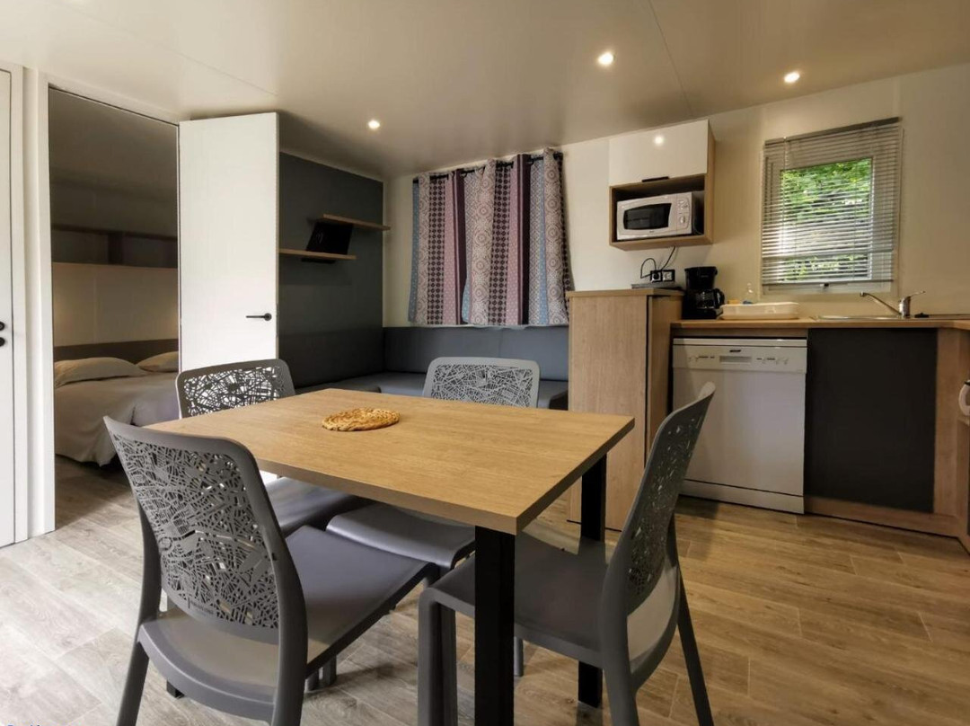 Les Mobil-homes By Le Marintan