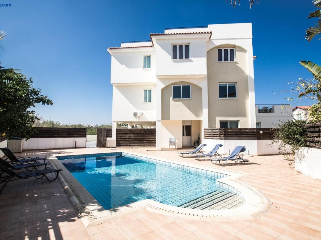Orestiada Apartments