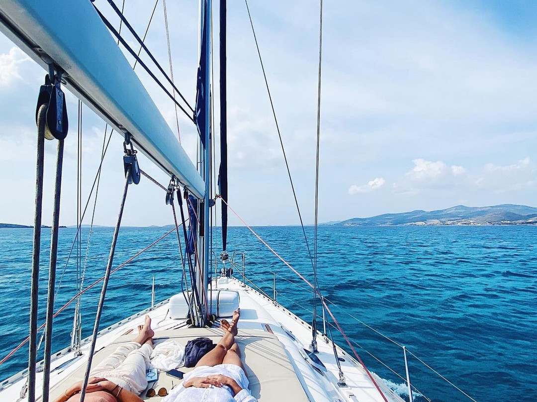 Salty Cruises-帕罗奇亚必去景点