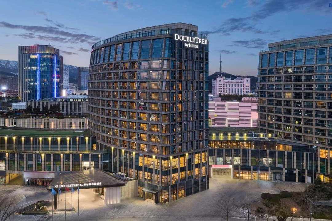 威海希尔顿逸林酒店主图