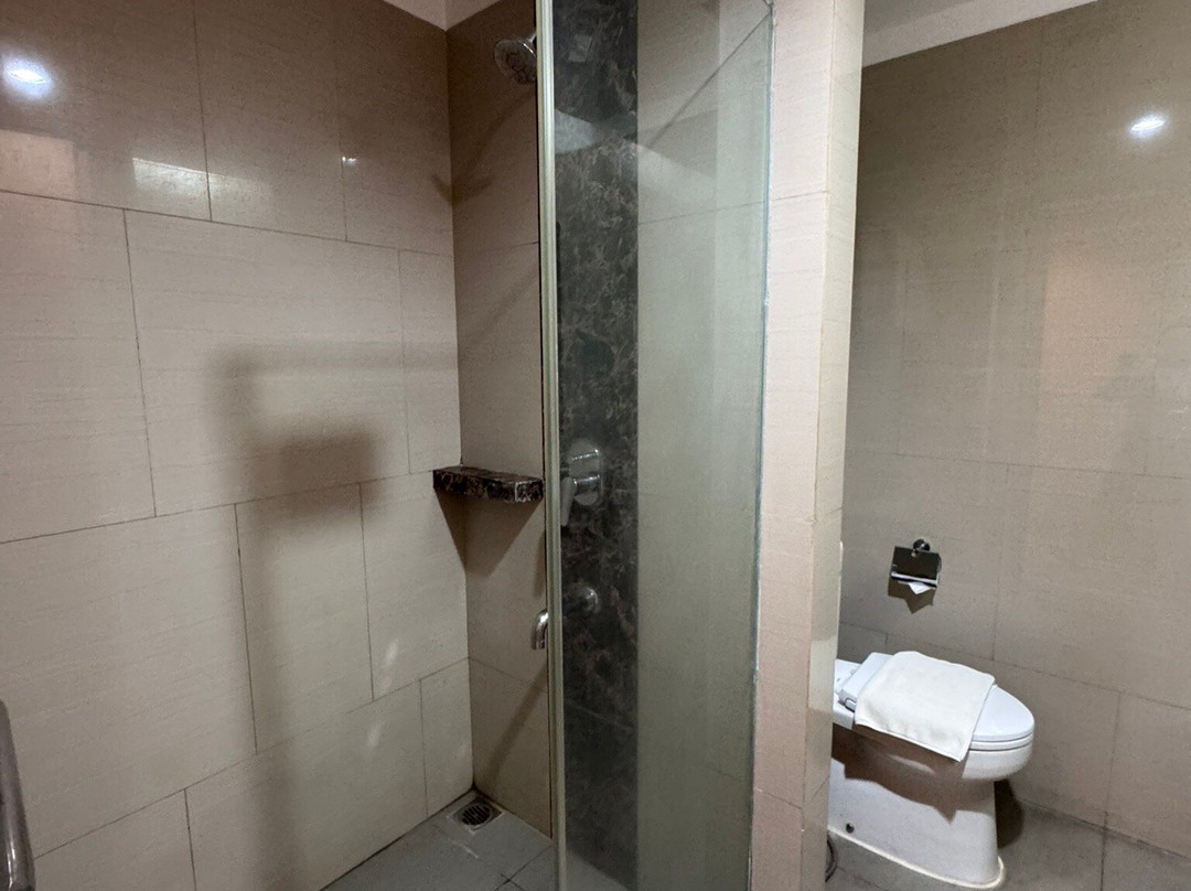 美特兰酒店芝勒朋主图