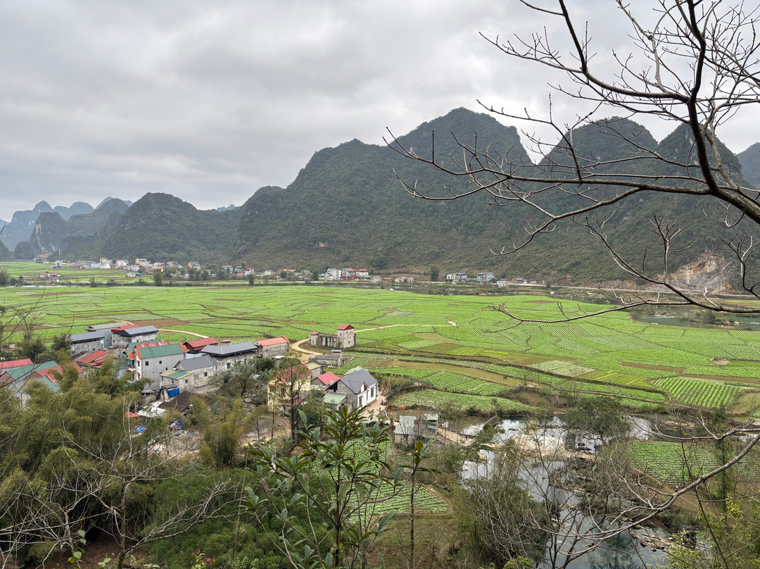 Cao Bang Motorbike Rentals & Tours景点图片