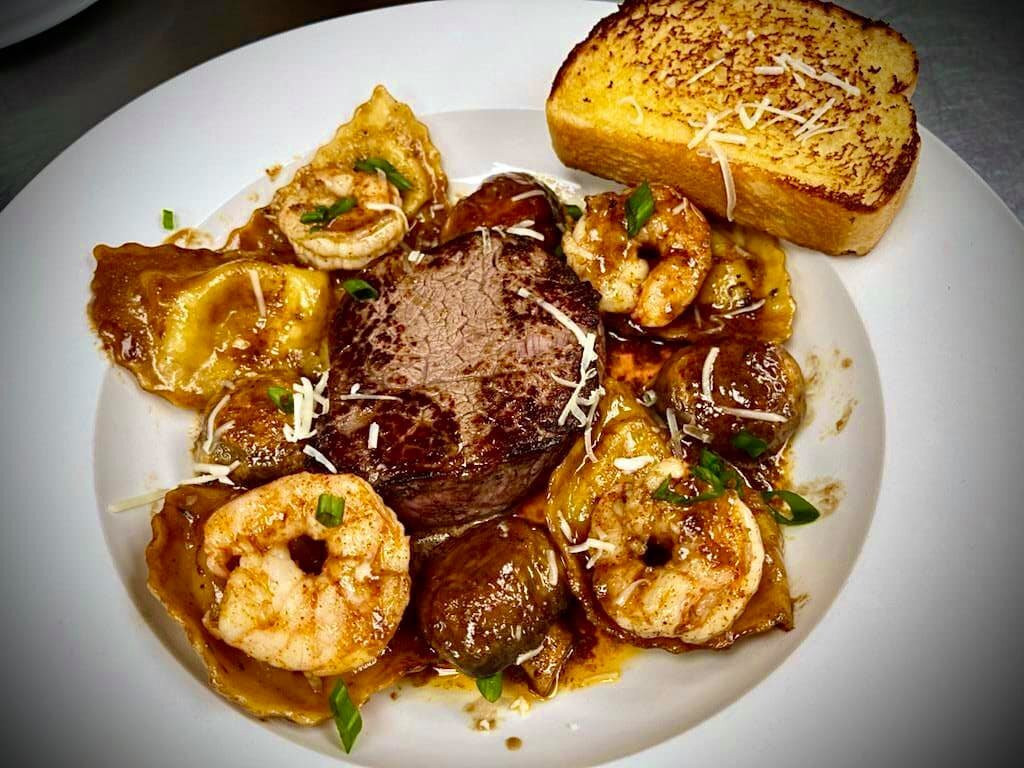 Uncle Larry's Rustic Inn