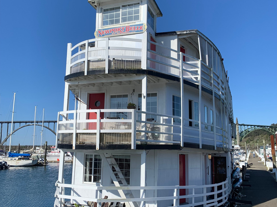 The Newport Belle Riverboat Bed & Breakfast主图