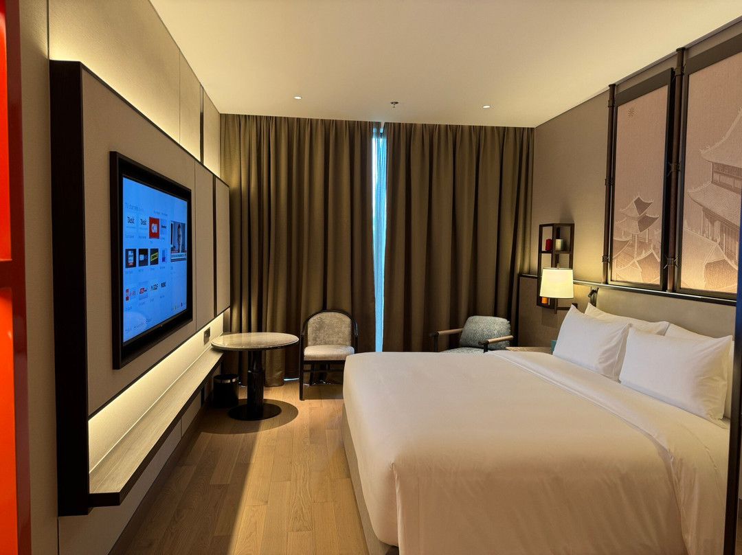 Dusit Le Palais Tu Hoa Hanoi