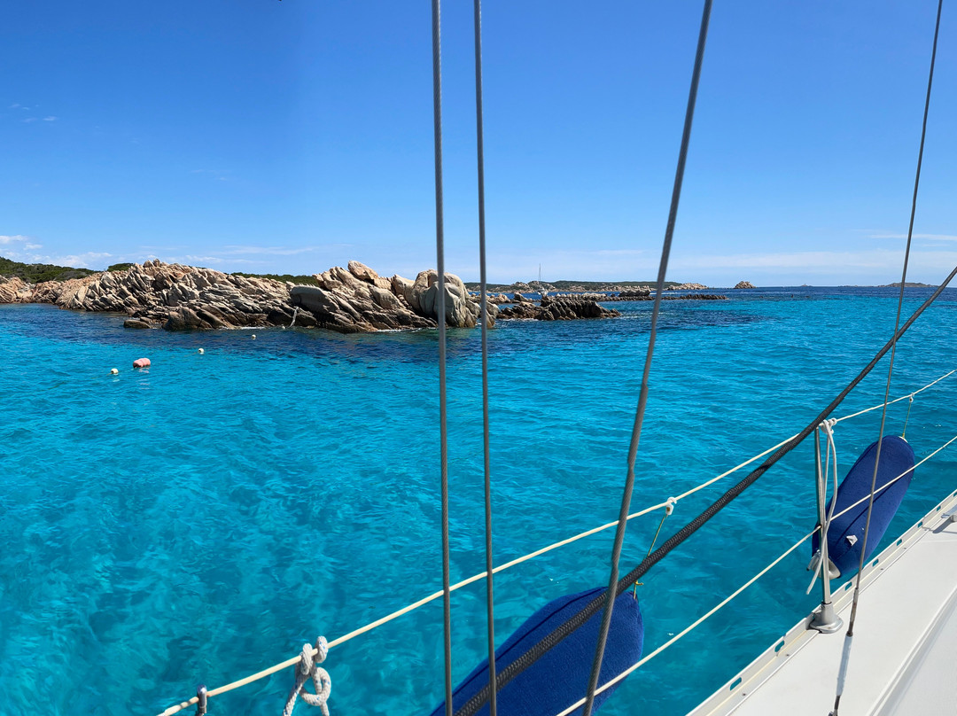 vale boat e travel-La Maddalena必去景点