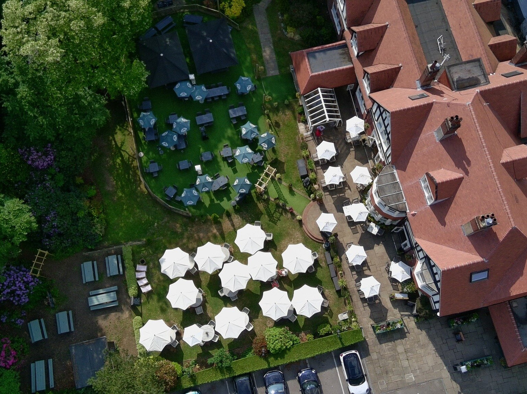 富勒白鹿酒店主图