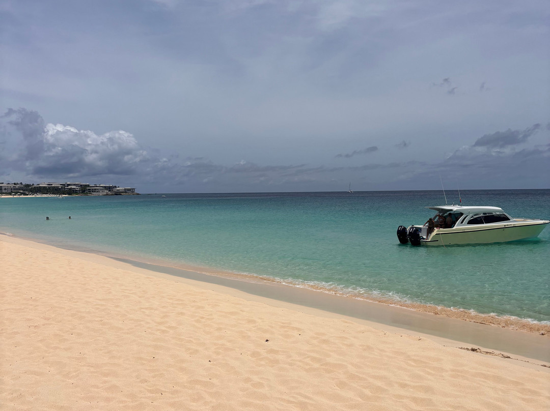 Captain Alan's Boat Charters-Oyster Pond必去景点