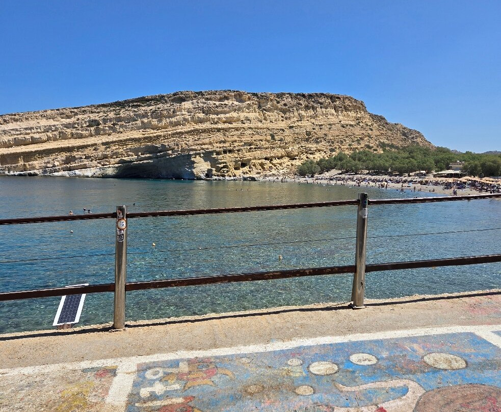 Matala Caves-马塔拉必去景点