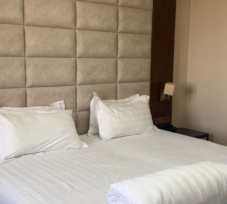 Royal Grand Hotel, Turkistan