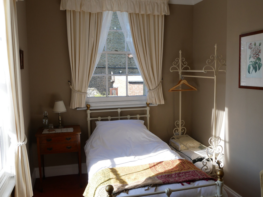 Churchill Guest House主图