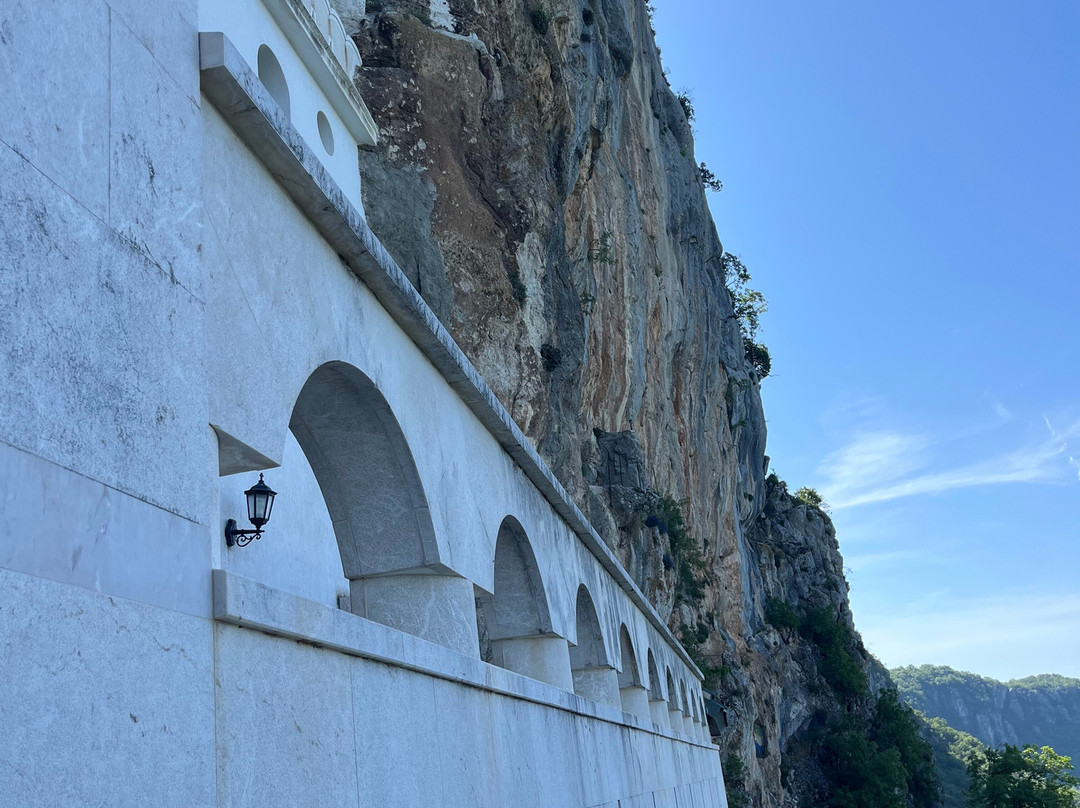 Taxi from Podgorica Airport-波德戈里察必去景点