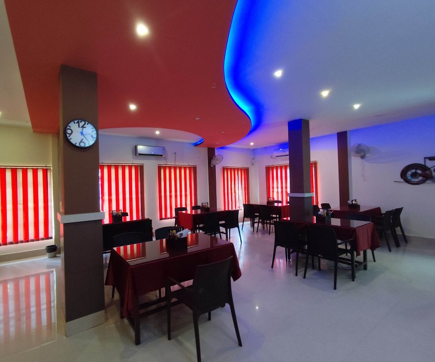 Hotel Aatreyee-餐饮