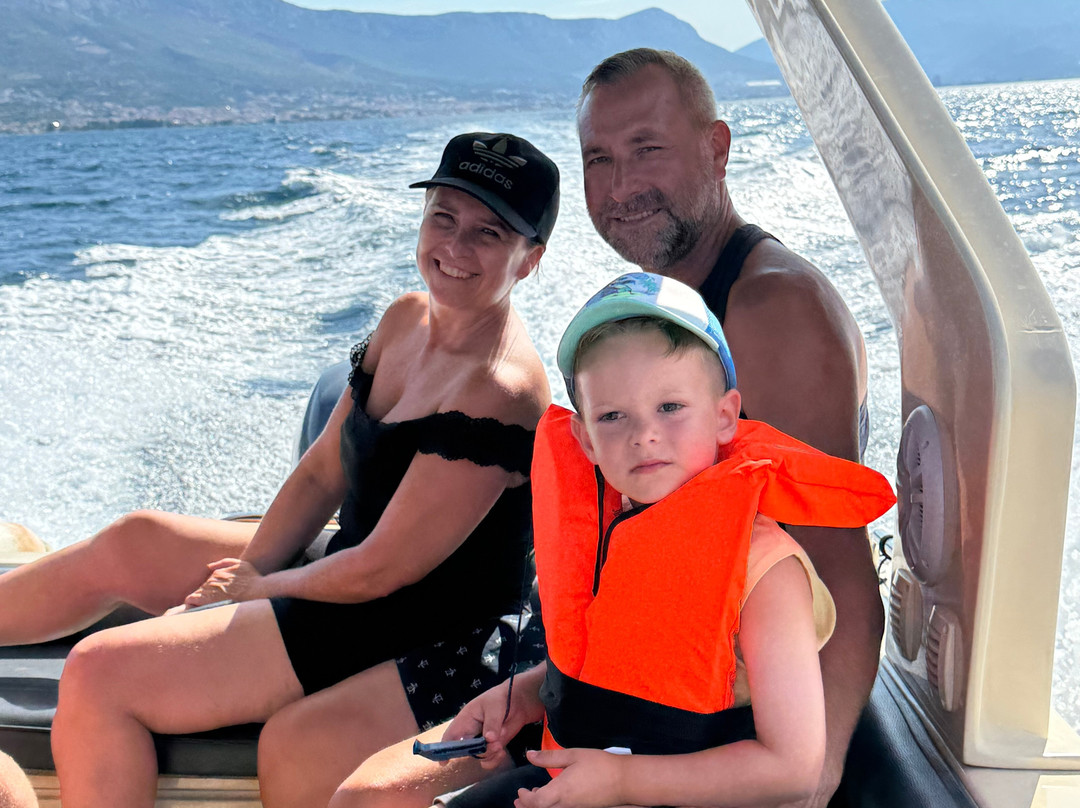 Kaštela Boat Tours-Kastel Kambelovac必去景点