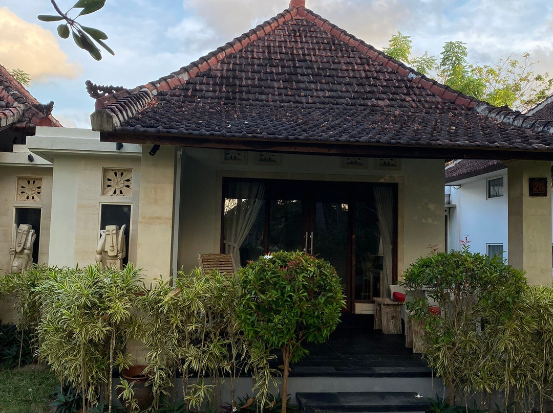 普瑞林加尼简易别墅酒店主图