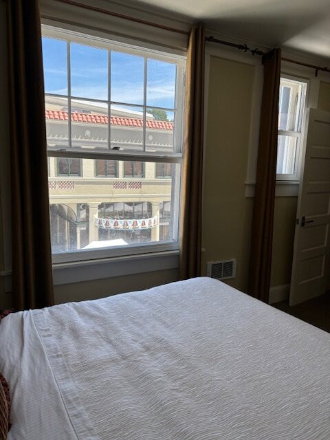 艾略特酒店主图