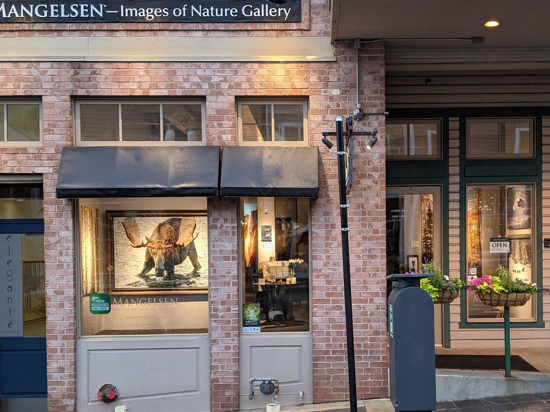 MANGELSEN-Images of Nature Gallery-帕克城必去景点