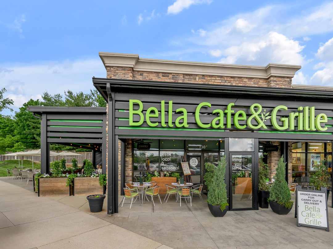 Bella Cafe & Grille Palomar