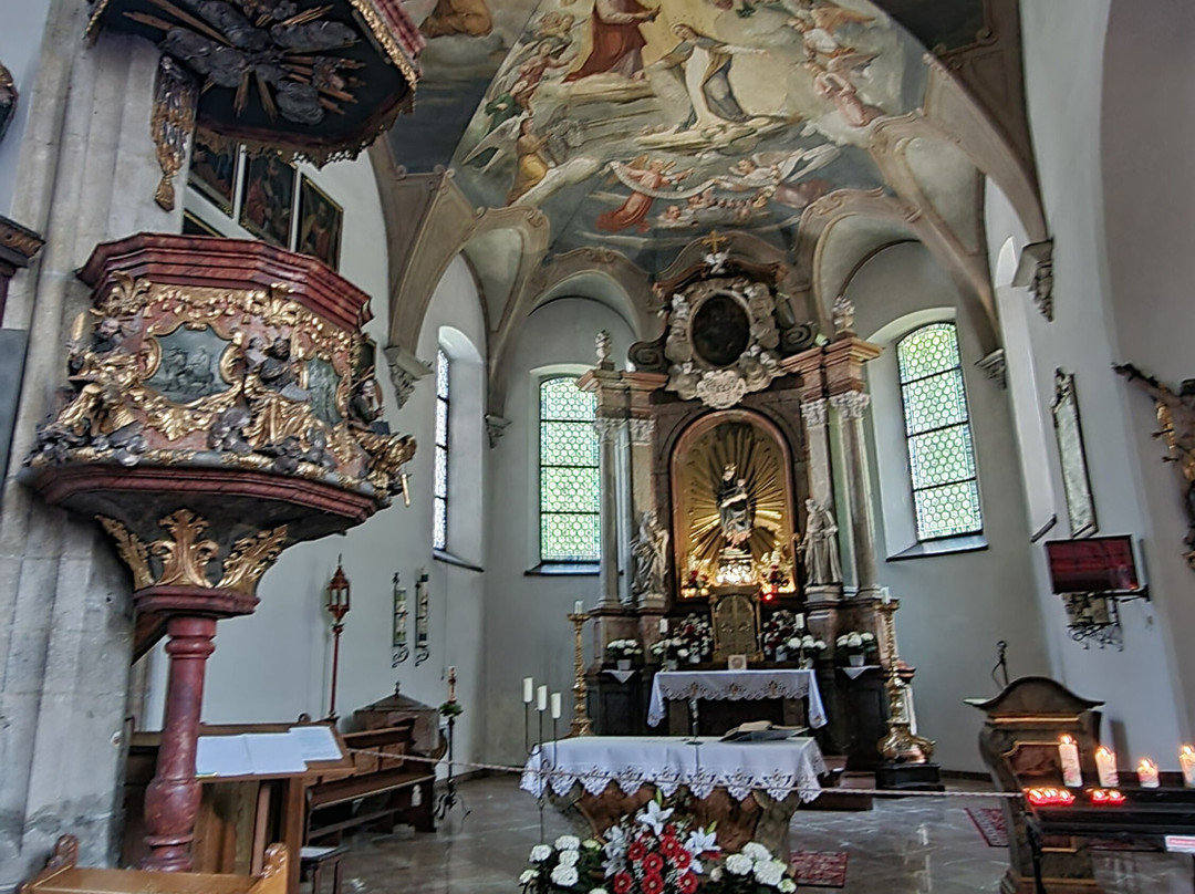 Parish Church Lauffen-巴德伊舍必去景点