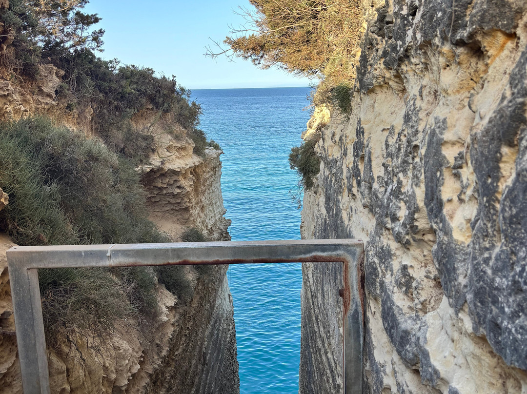Faraglioni di Torre Sant'Andrea-Sant'Andrea必去景点