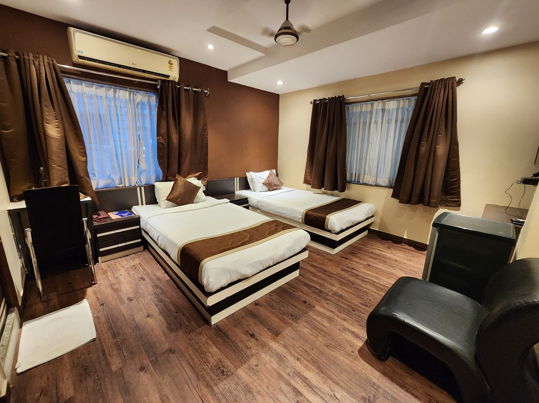 萨阿德酒店主图