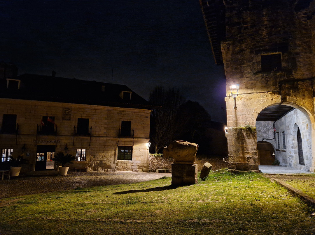 Parador de Santillana Gil Blas主图