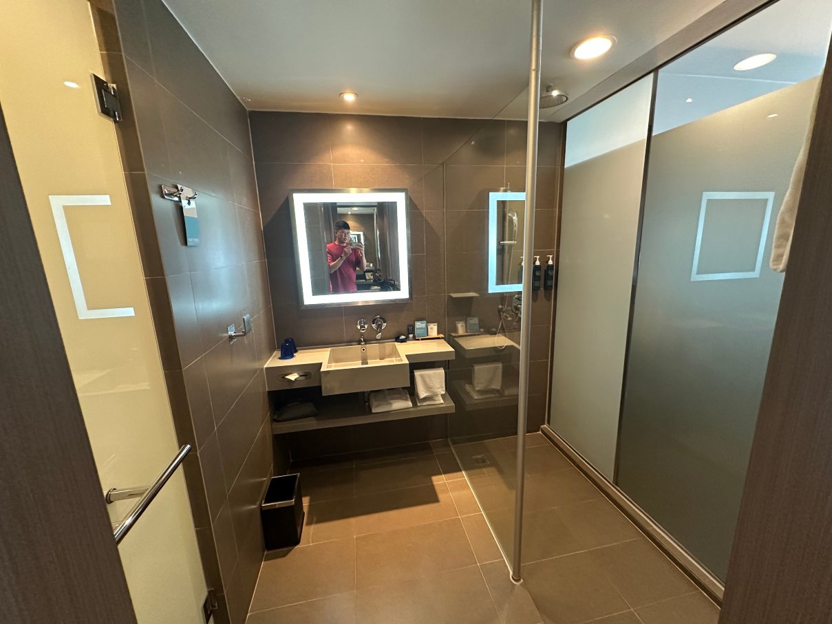 福朋喜来登酒店曼谷素坤逸隆齐酒店-浴室