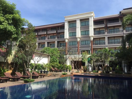 皇家帝国高级酒店主图