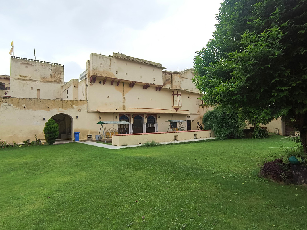 Pachewar Garh Fort主图