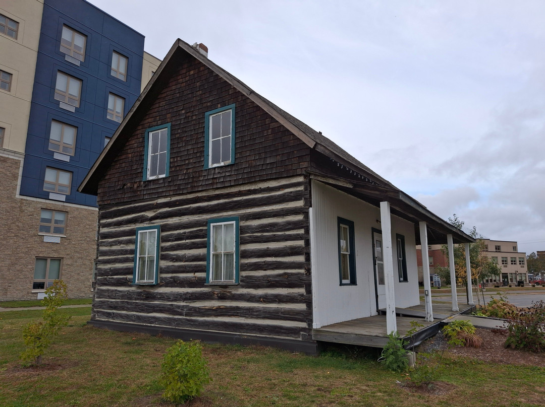 Dionne Quints Museum-诺斯贝必去景点