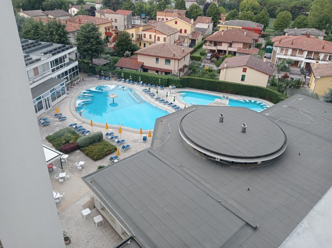 泰尔梅马可尼酒店主图