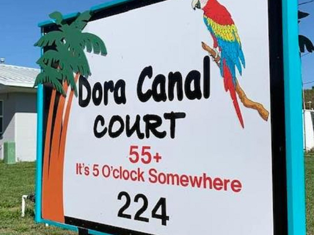 Dora Canal Court