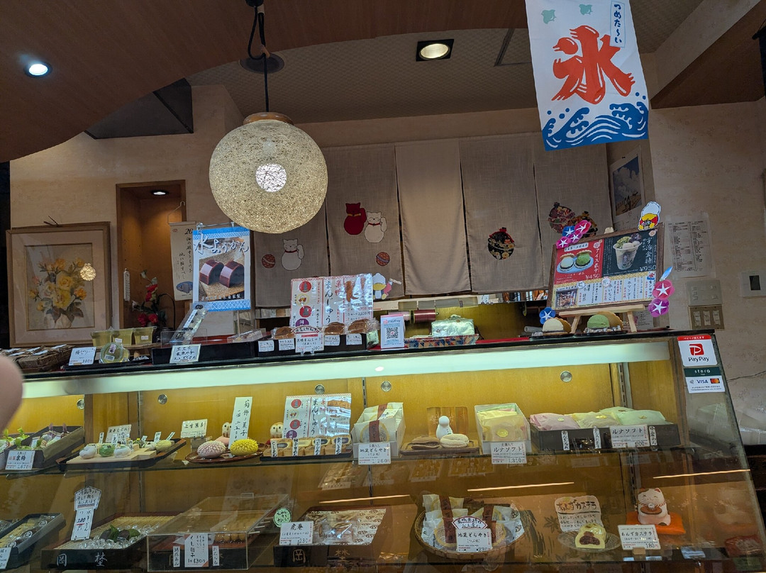 岡埜栄泉 巣鴨支店