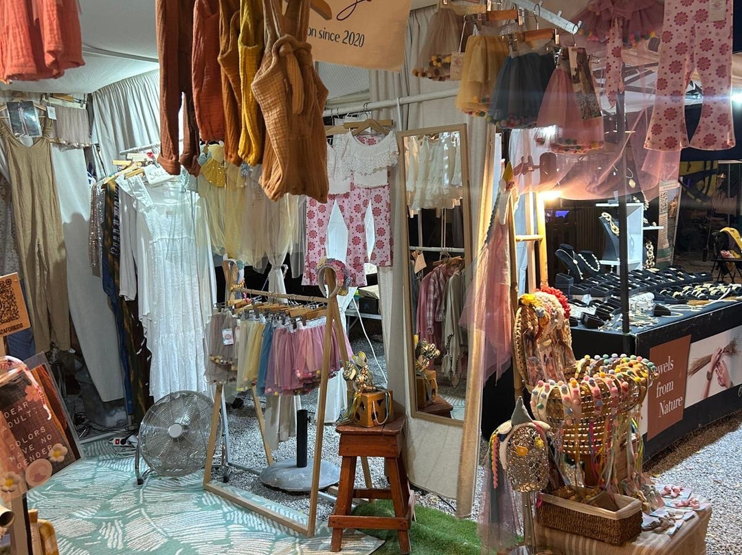 Mercadillo Las Dalias-Sant Carles de Peralta必去景点