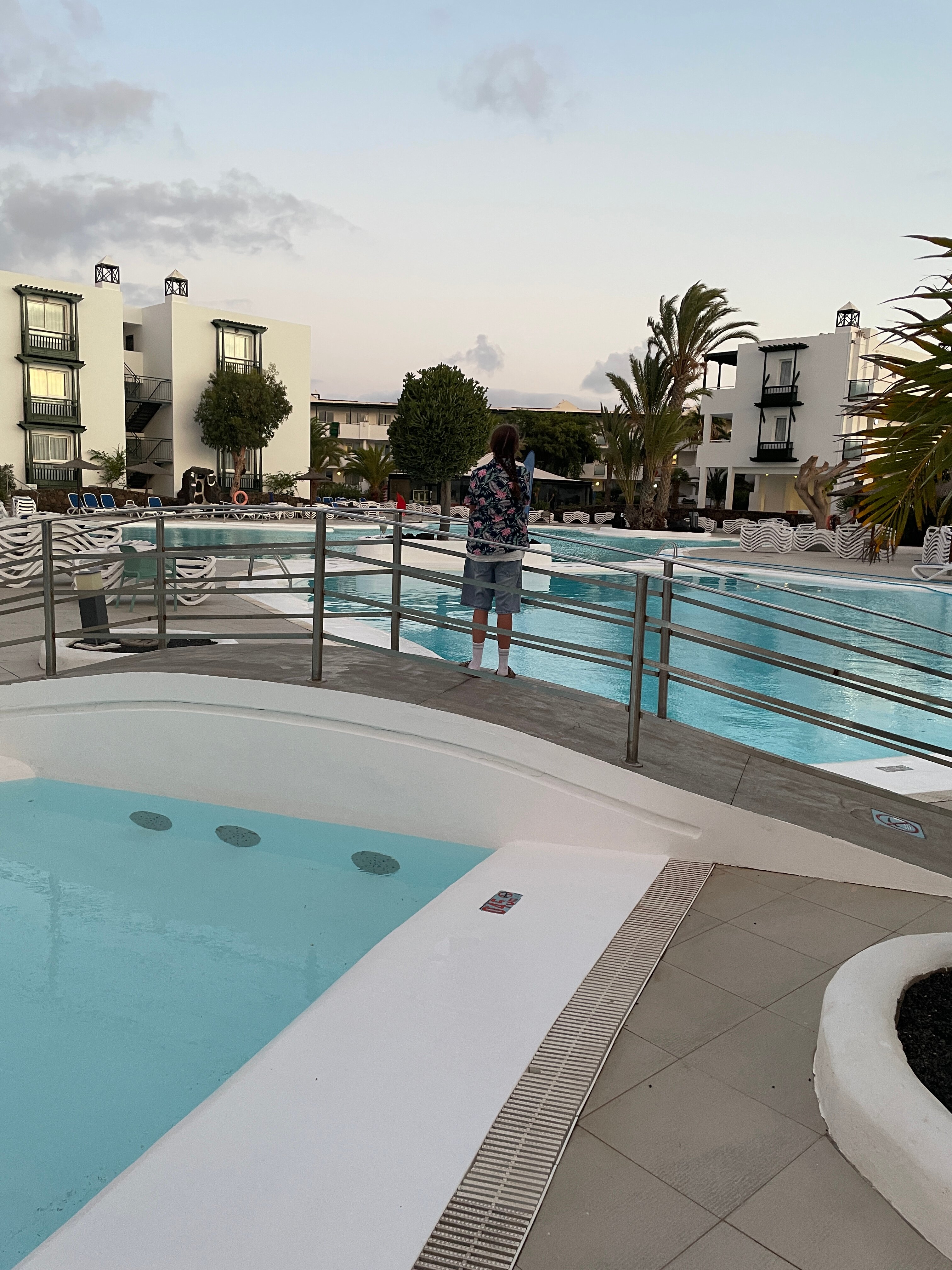 萨尔瓦多特雷沃尔公寓-泳池