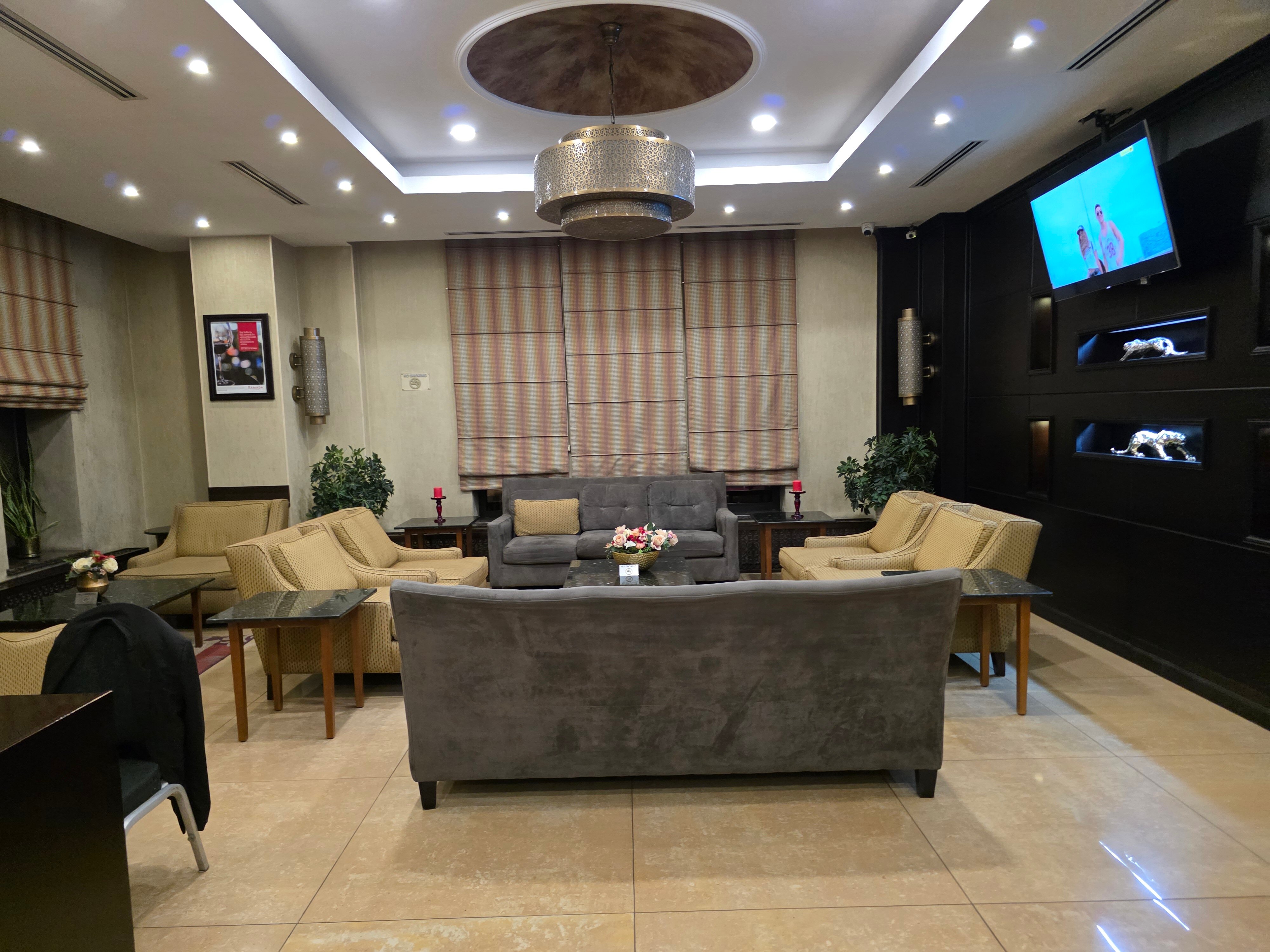 Ramada by Wyndham Bishkek Centre-官方