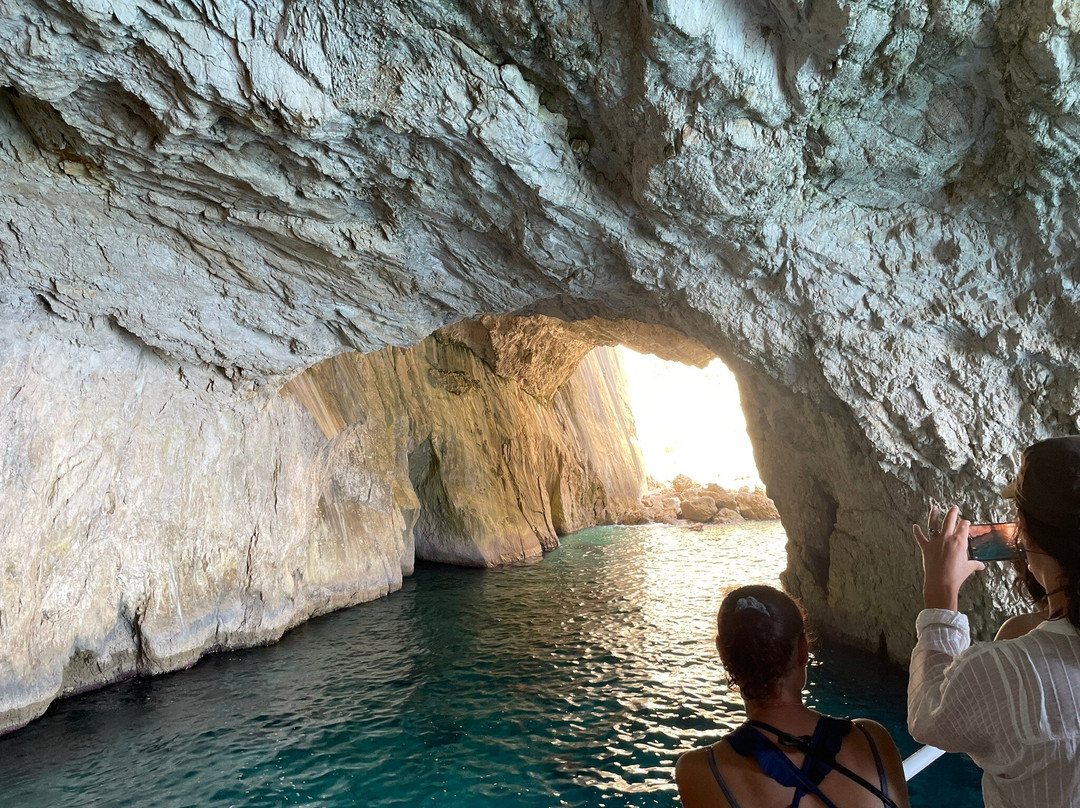 Helga Holidays-科孚必去景点