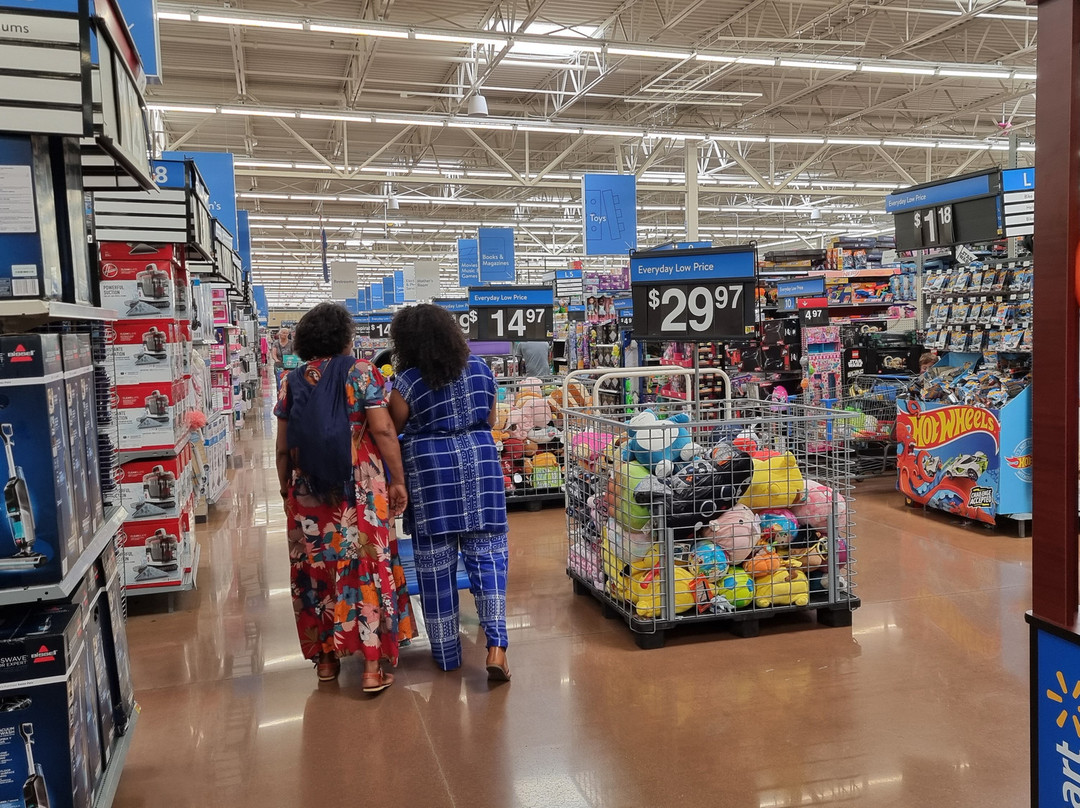 Walmart Supercenter-俾斯麦必去景点